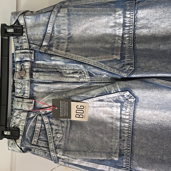 BDG Bella Baggy Patch Pocket Jeans - Metallic Wash - Picture 7 of 14